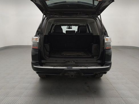 Used 2016 Toyota 4Runner Limited image 29