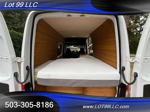 Used 2019 Mercedes-Benz Sprinter 144 w/ Premium Plus Package image 44