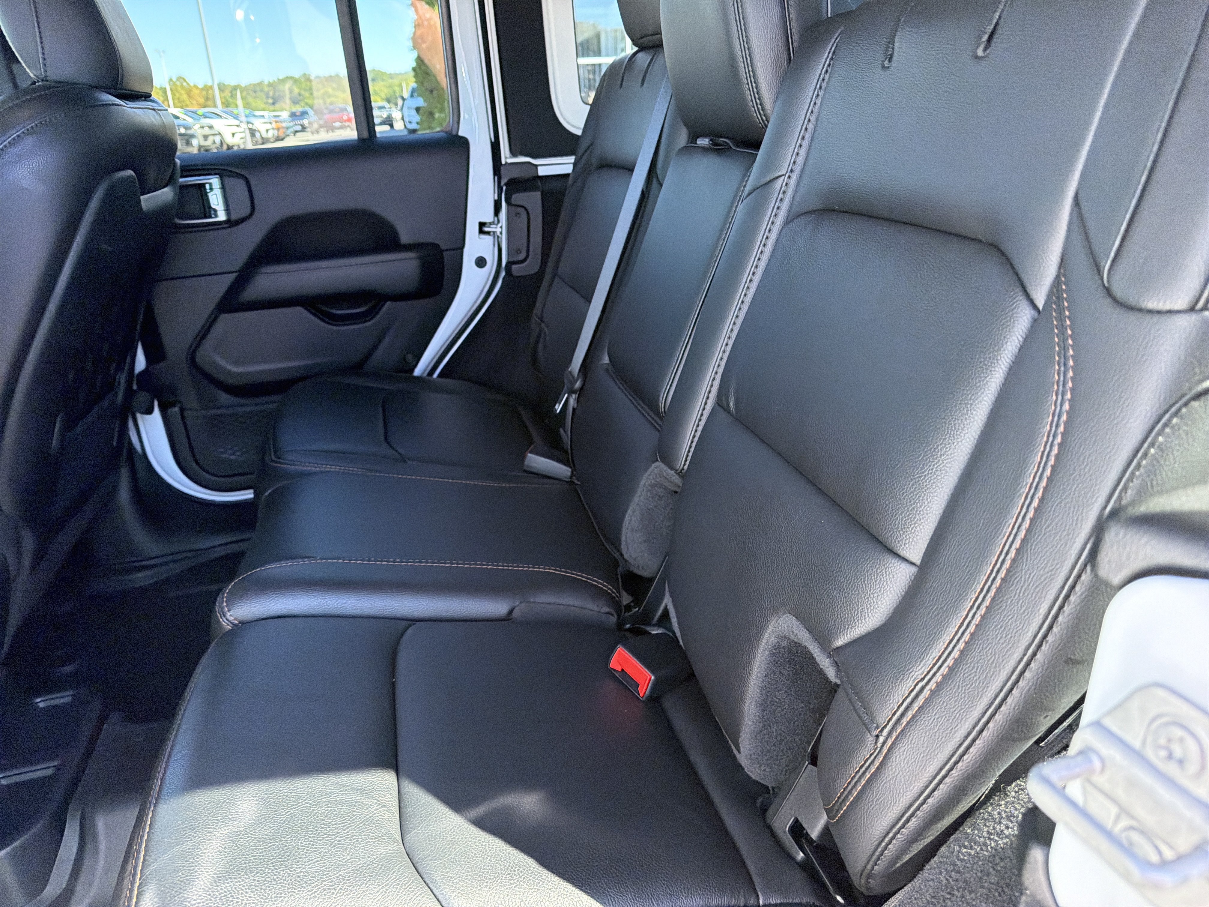 Used 2023 Jeep Wrangler Unlimited Rubicon 392 AWD/4WD image 13