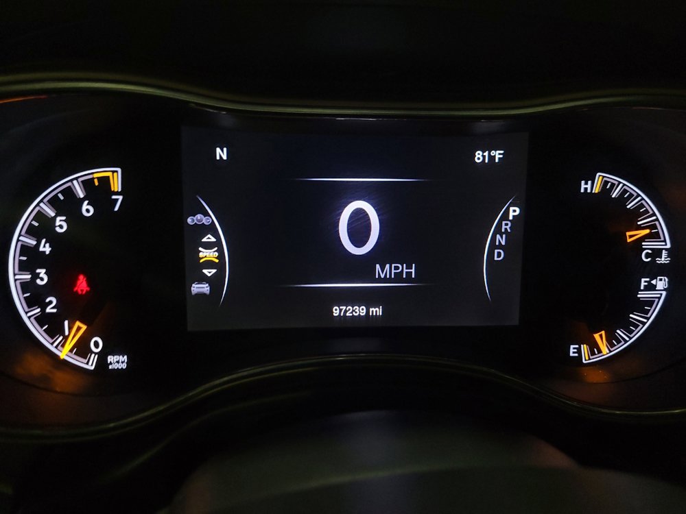 Used 2017 Jeep Grand Cherokee Limited AWD/4WD image 23