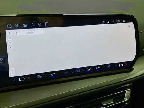 New 2026 Chevrolet Traverse LT w/ Midnight/Sport Edition FWD image 15