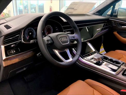 New 2025 Audi Q7 3.0T Prestige w/ Prestige Package image 8