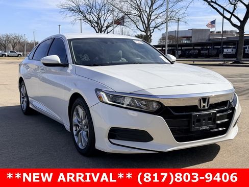 Used 2019 Honda Accord LX image 3