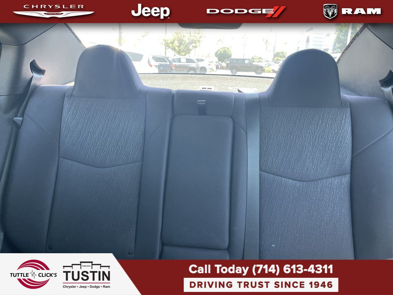 Used 2012 Chrysler 200 Touring w/ Sun/Sound Group FWD image 5