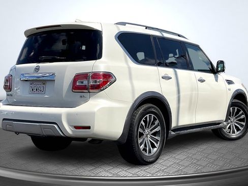 Used 2017 Nissan Armada SL image 13