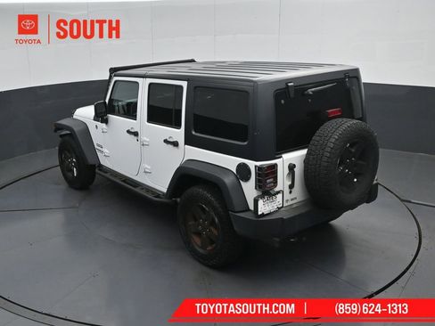 Used 2017 Jeep Wrangler Unlimited Sport w/ Quick Order Package 24S AWD/4WD image 50