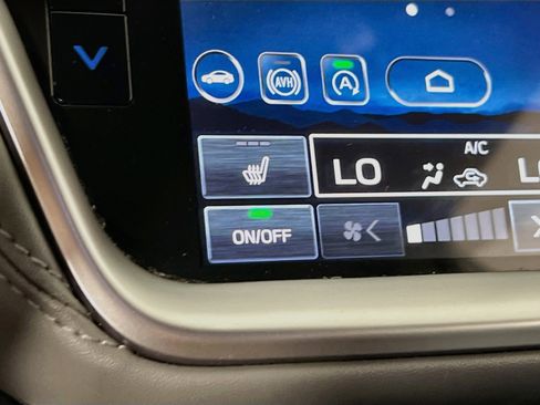 Used 2023 Subaru Outback Onyx Edition AWD/4WD image 19