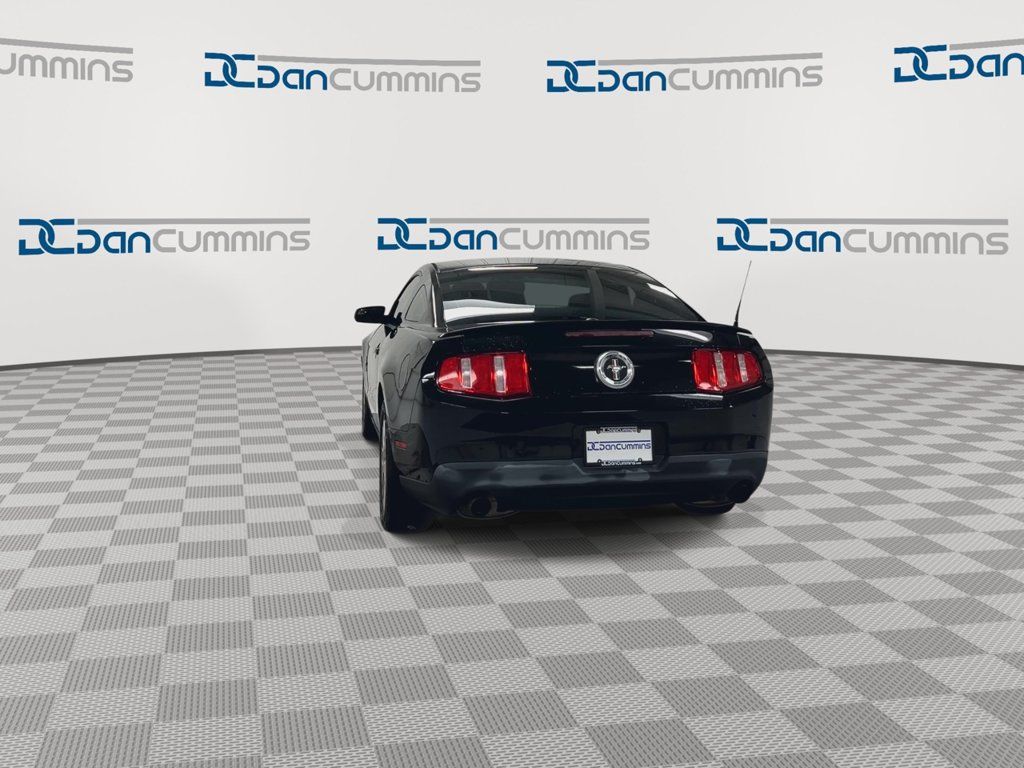 Used 2012 Ford Mustang Premium RWD image 7