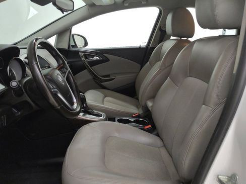 Used 2014 Buick Verano FWD image 17