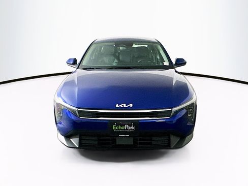Used 2025 Kia K4 LXS image 2