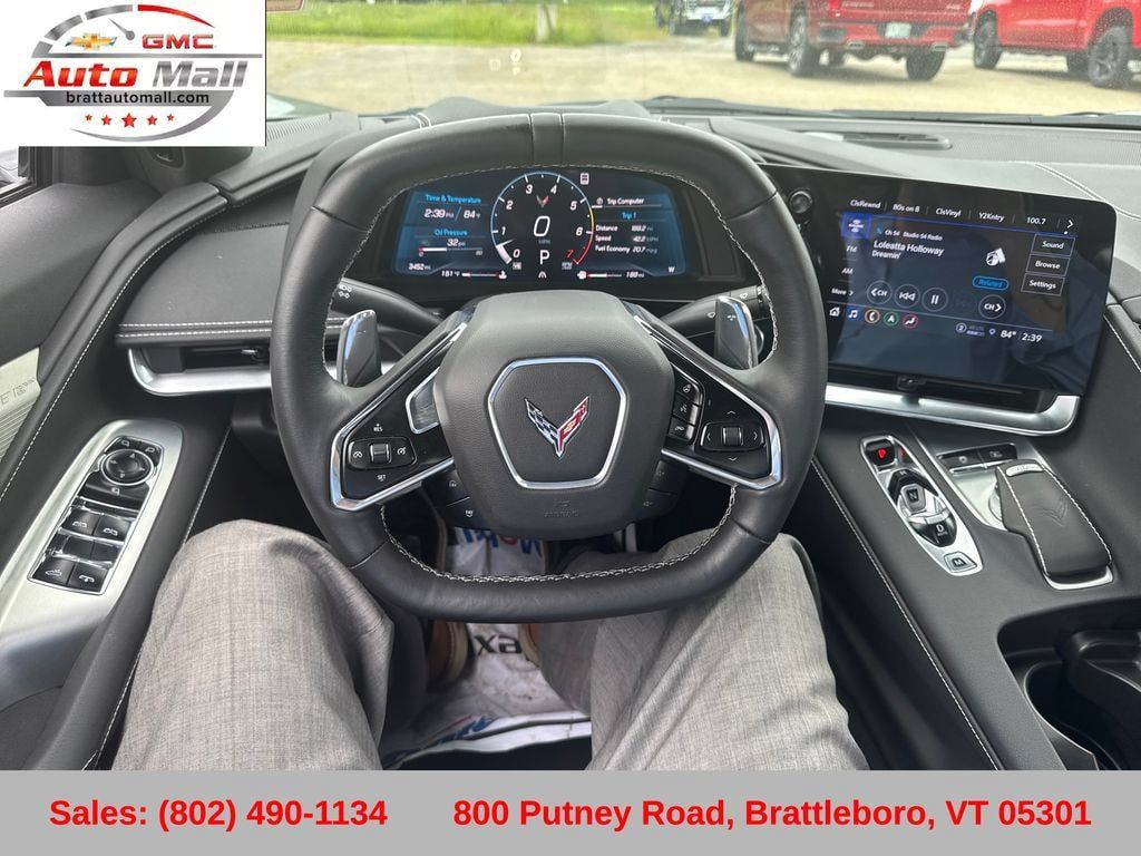 Used 2023 Chevrolet Corvette Stingray Preferred Conv w/ Z51 Performance Package RWD image 15