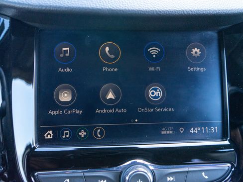 Used 2022 Chevrolet Trax LS w/ Tint and Cruise Package image 17