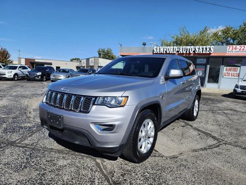 Used 2017 Jeep Grand Cherokee Laredo w/ Quick Order Package 23E image 1