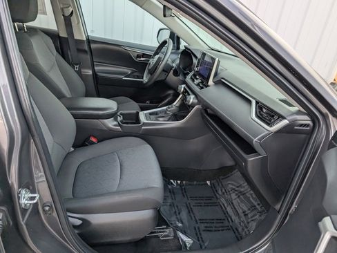 Used 2024 Toyota RAV4 XLE image 30