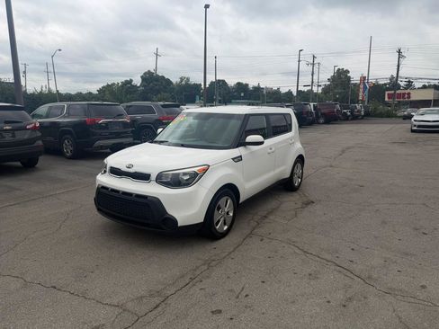 Used 2016 Kia Soul FWD image 7