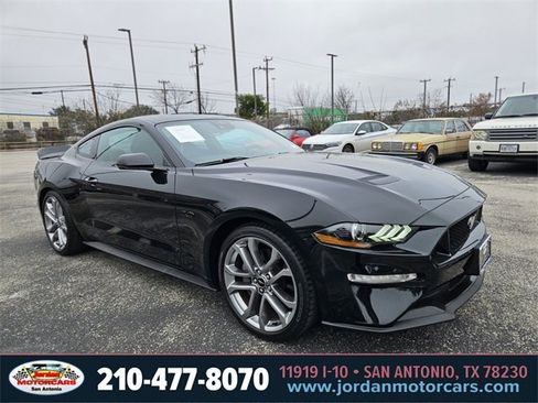 Used 2022 Ford Mustang GT Premium w/ Equipment Group 401A image 7