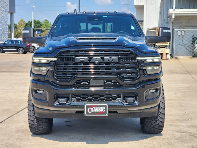 Used 2025 RAM 3500 Limited AWD/4WD image 2