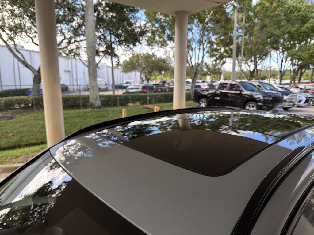 Used 2024 BMW X3 sDrive30i w/ M Sport Package RWD image 17