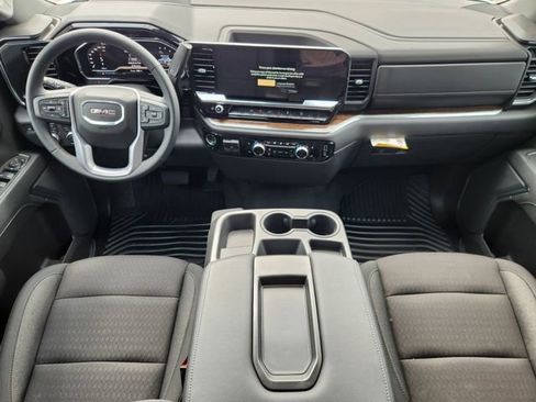Used 2025 GMC Sierra 1500 Elevation w/ X31 Off-Road Package AWD/4WD image 19
