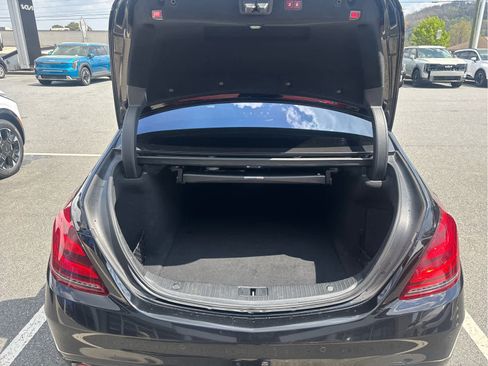 Used 2020 Mercedes-Benz S 450 Sedan image 17