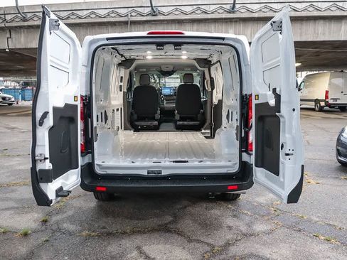 New 2026 Ford Transit 250 Low Roof image 27