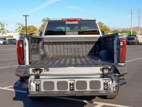 New 2026 GMC Sierra 2500 AT4 w/ AT4 Premium Plus Package AWD/4WD image 10