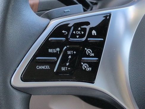 Certified 2025 Mercedes-Benz C 300 Sedan image 25