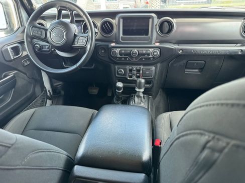 Used 2023 Jeep Wrangler Unlimited Sport AWD/4WD image 6