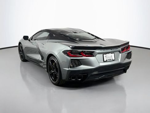 Used 2024 Chevrolet Corvette Stingray Preferred Cpe w/ Z51 Performance Package RWD image 5