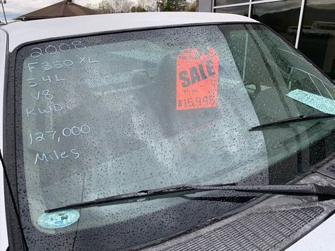 Used 2008 Ford F350 XL image 3
