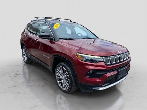 Used 2022 Jeep Compass Limited w/ Elite Group AWD/4WD image 11