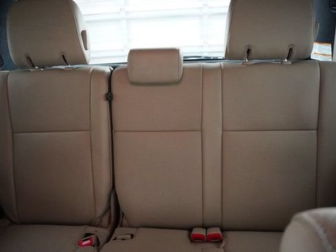 Used 2015 Toyota Sequoia Platinum RWD image 38