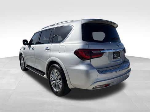 Used 2019 INFINITI QX80 Luxe w/ All-Season Package RWD image 7