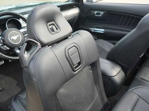 Used 2022 Ford Mustang Premium image 13