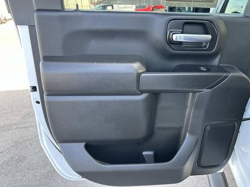 Used 2022 Chevrolet Silverado 2500 Custom image 22