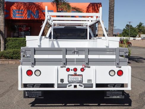 Used 2022 Ford F550 2WD Crew Cab Super Duty w/ Power Equipment Group image 8