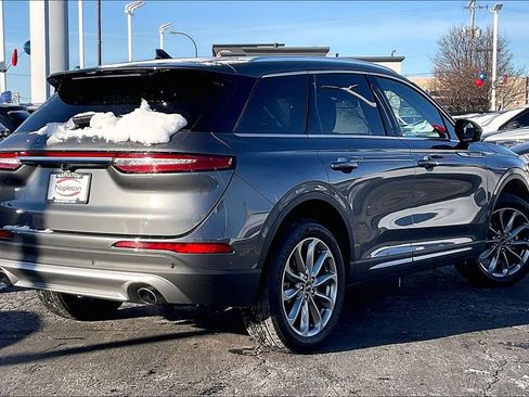 Used 2022 Lincoln Corsair AWD w/ Premium Package image 10