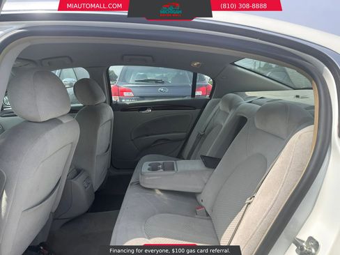 Used 2008 Buick Lucerne CX w/ Driver Confidence Package FWD image 18