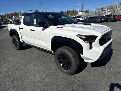 New 2025 Toyota Tacoma TRD Pro image 6