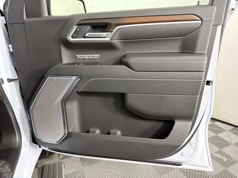 New 2026 GMC Sierra 1500 Denali image 14