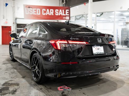 Used 2022 Honda Civic Sport image 5