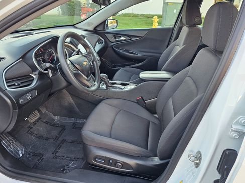 Used 2023 Chevrolet Malibu LT image 15