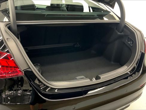 Used 2026 Mercedes-Benz C 300 Sedan image 15