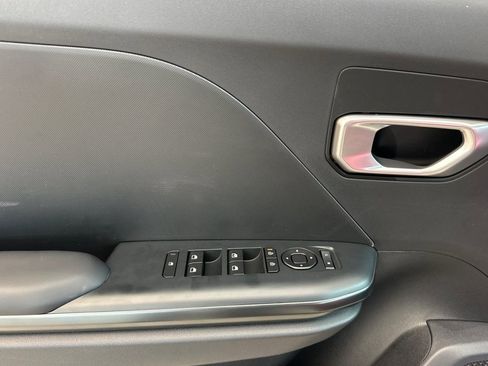 New 2026 Kia K4 LX image 6