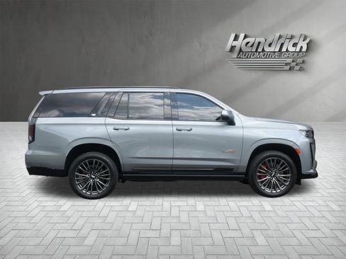 Used 2023 Cadillac Escalade V w/ Heavy-Duty Trailer Package AWD/4WD image 10
