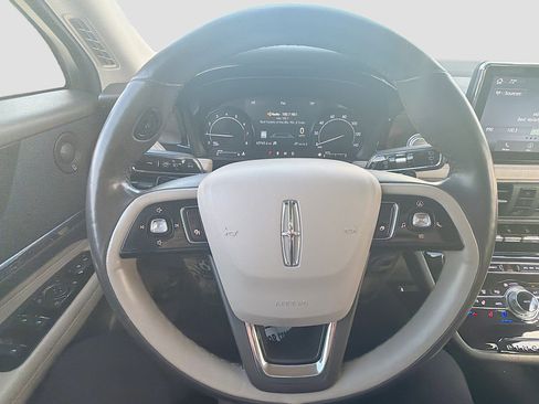 Certified 2020 Lincoln Corsair Reserve w/ Equipment Group 201A image 11