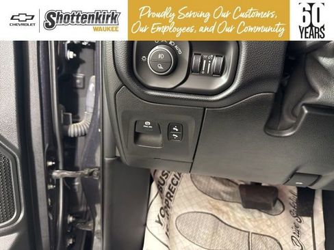 Used 2019 RAM 1500 Big Horn image 31