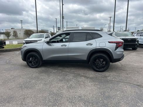 New 2026 Chevrolet Trax LT image 6