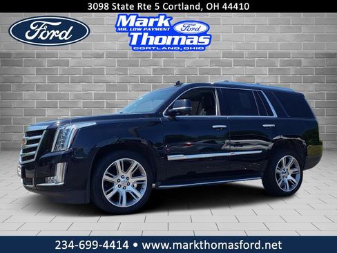 Used 2016 Cadillac Escalade Luxury AWD/4WD image 1