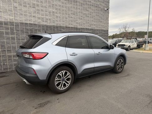 Used 2022 Ford Escape SEL image 4